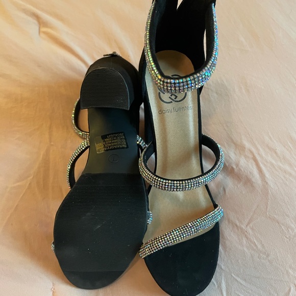 Daisy Fuente black prom heels size 7 - Picture 4 of 4
